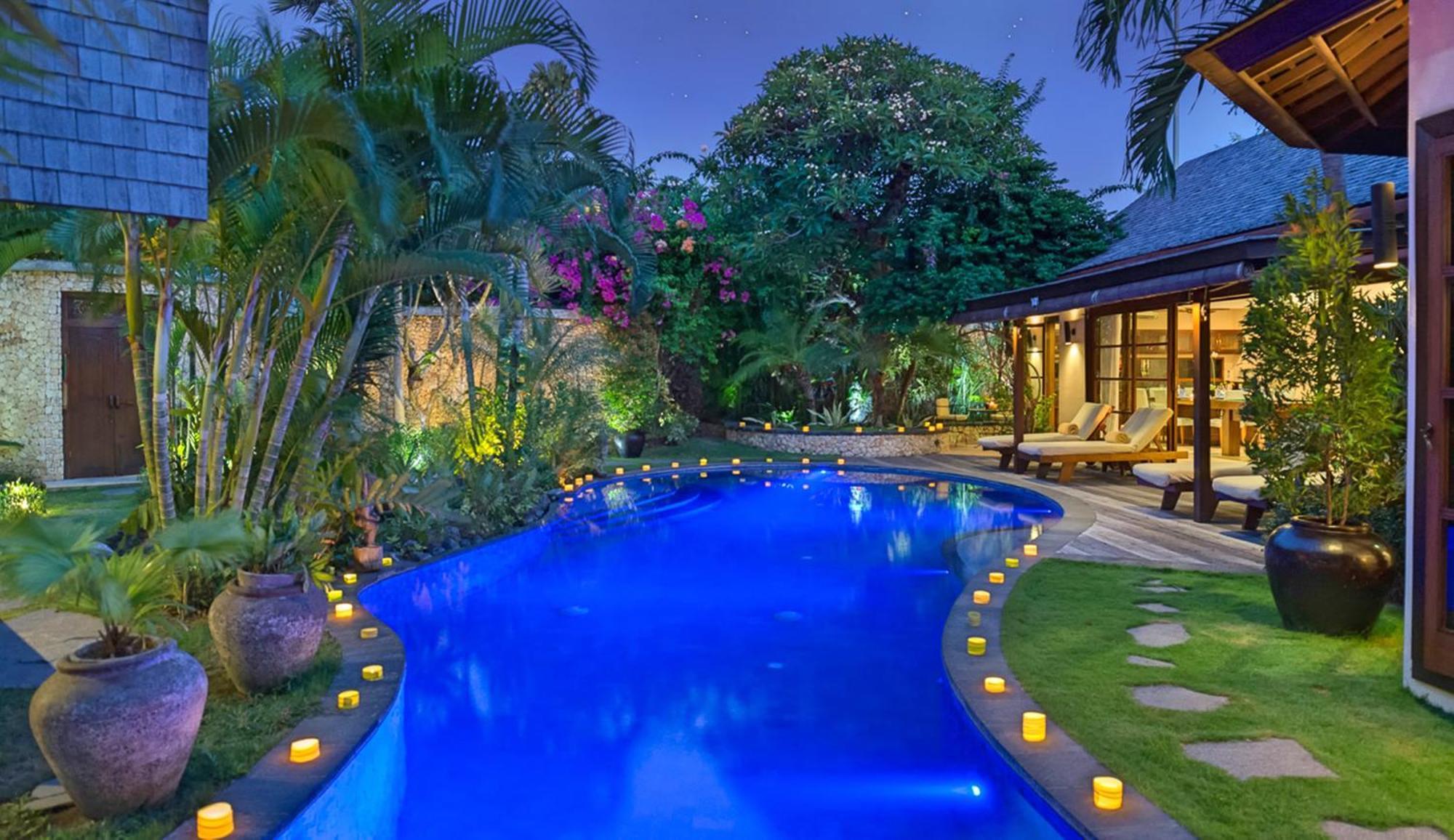 Lataliana Seminyak Villa Kültér fotó