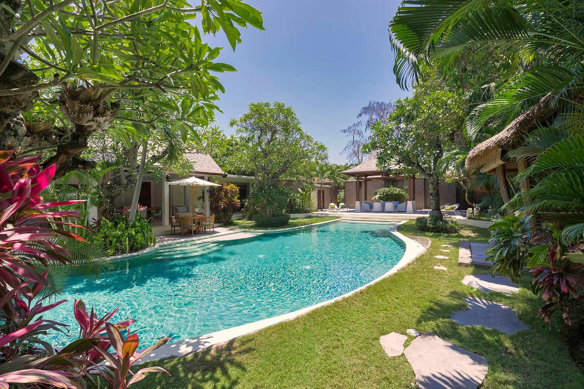 Lataliana Seminyak Villa Kültér fotó